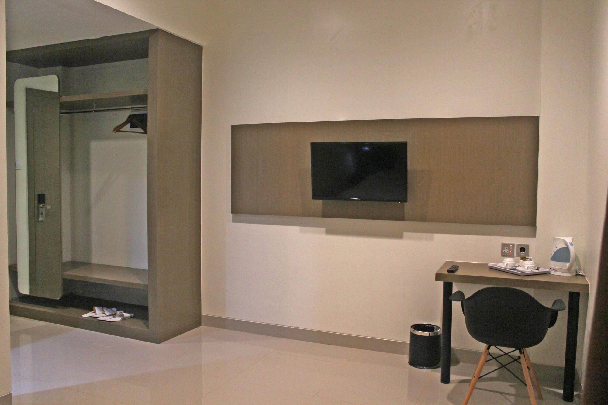 Opi Indah Hotel Palembang Luaran gambar