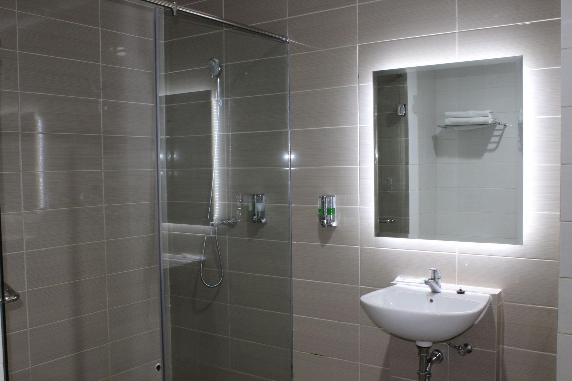 Opi Indah Hotel Palembang Luaran gambar