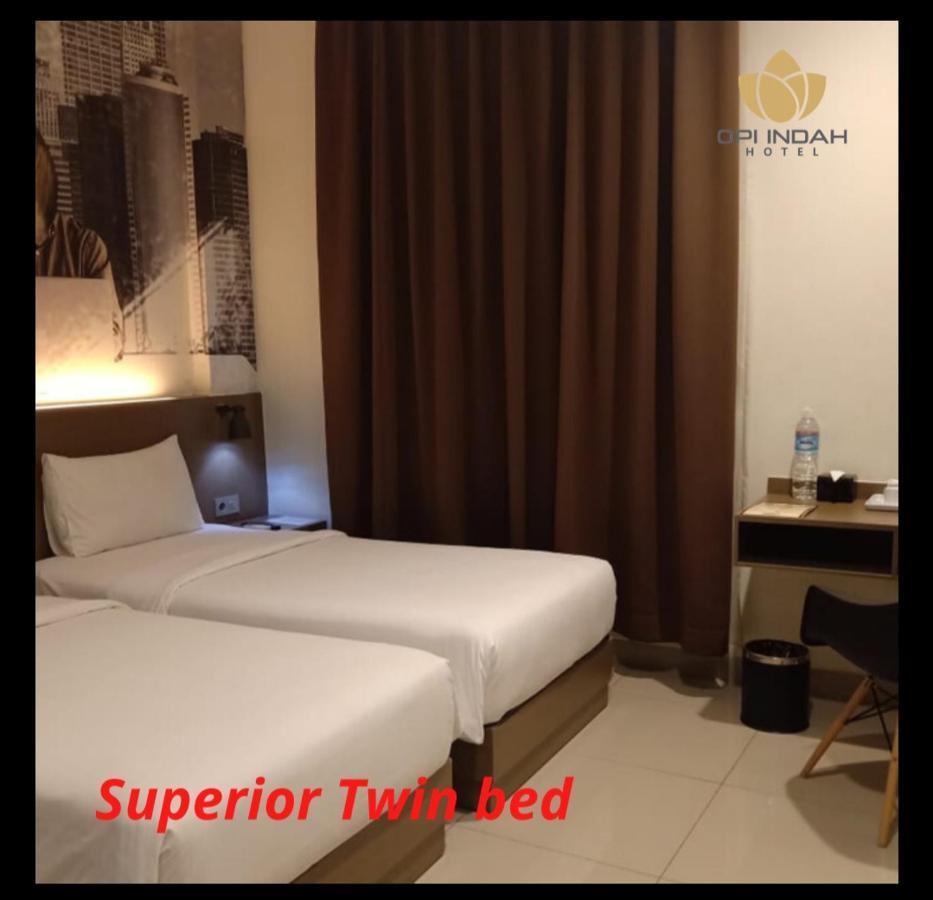 Opi Indah Hotel Palembang Luaran gambar