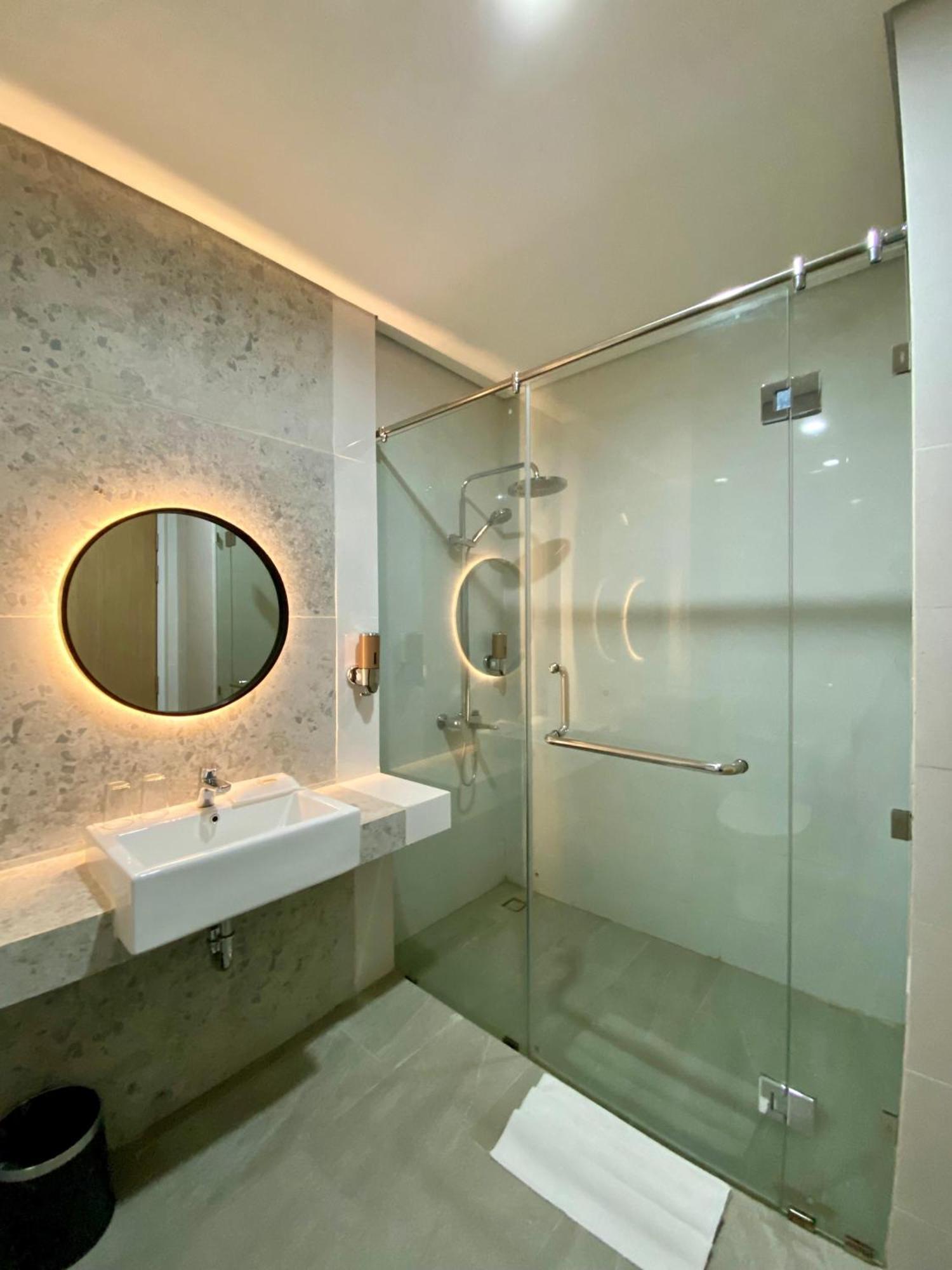 Opi Indah Hotel Palembang Luaran gambar