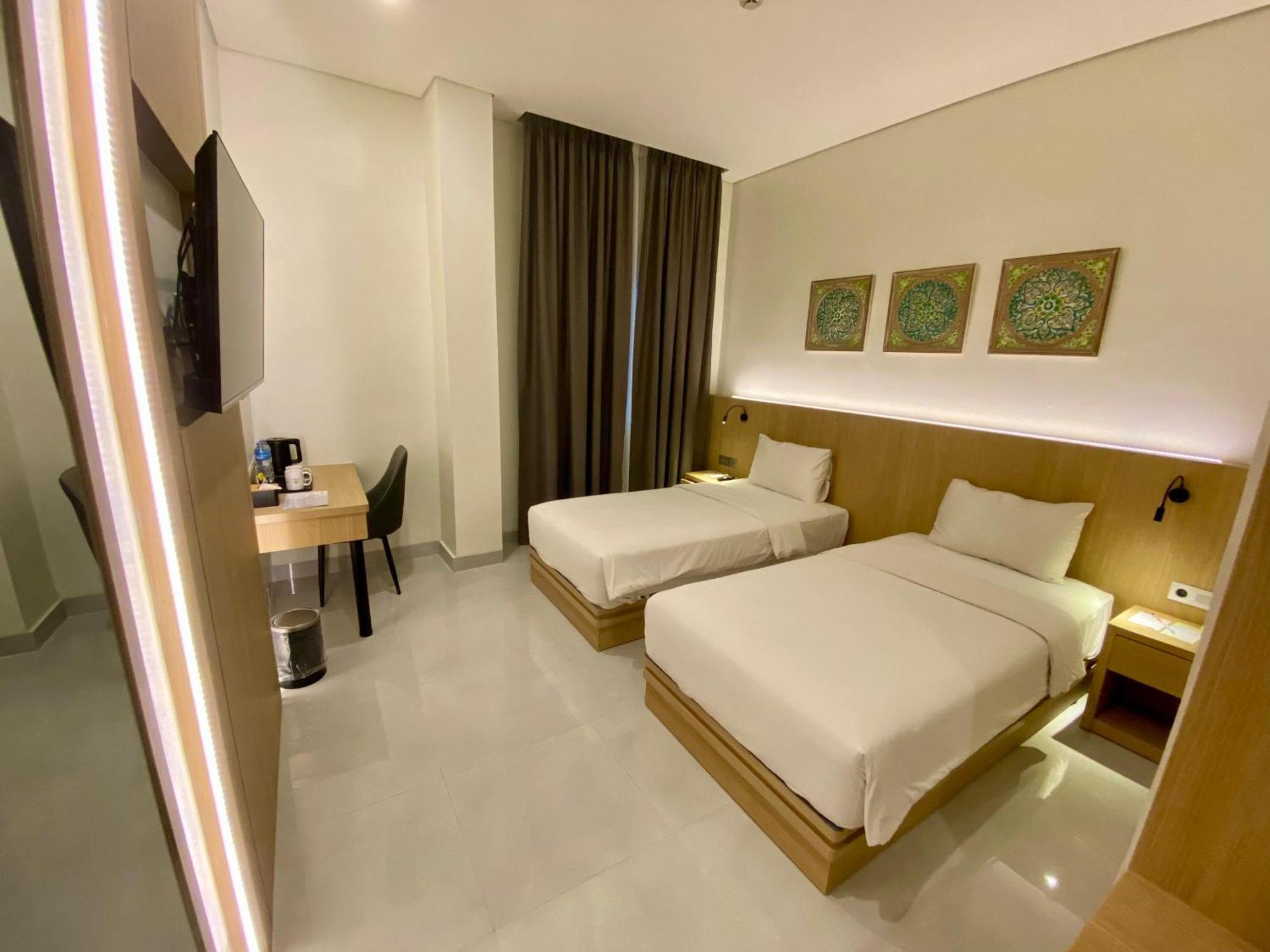 Opi Indah Hotel Palembang Luaran gambar