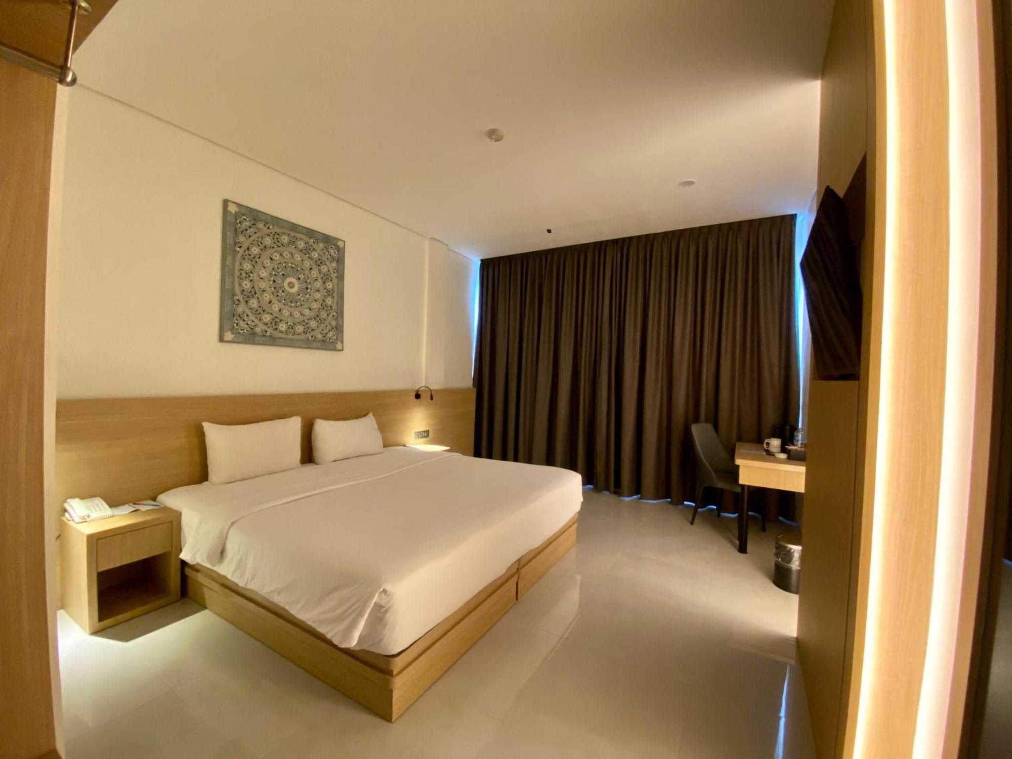 Opi Indah Hotel Palembang Luaran gambar