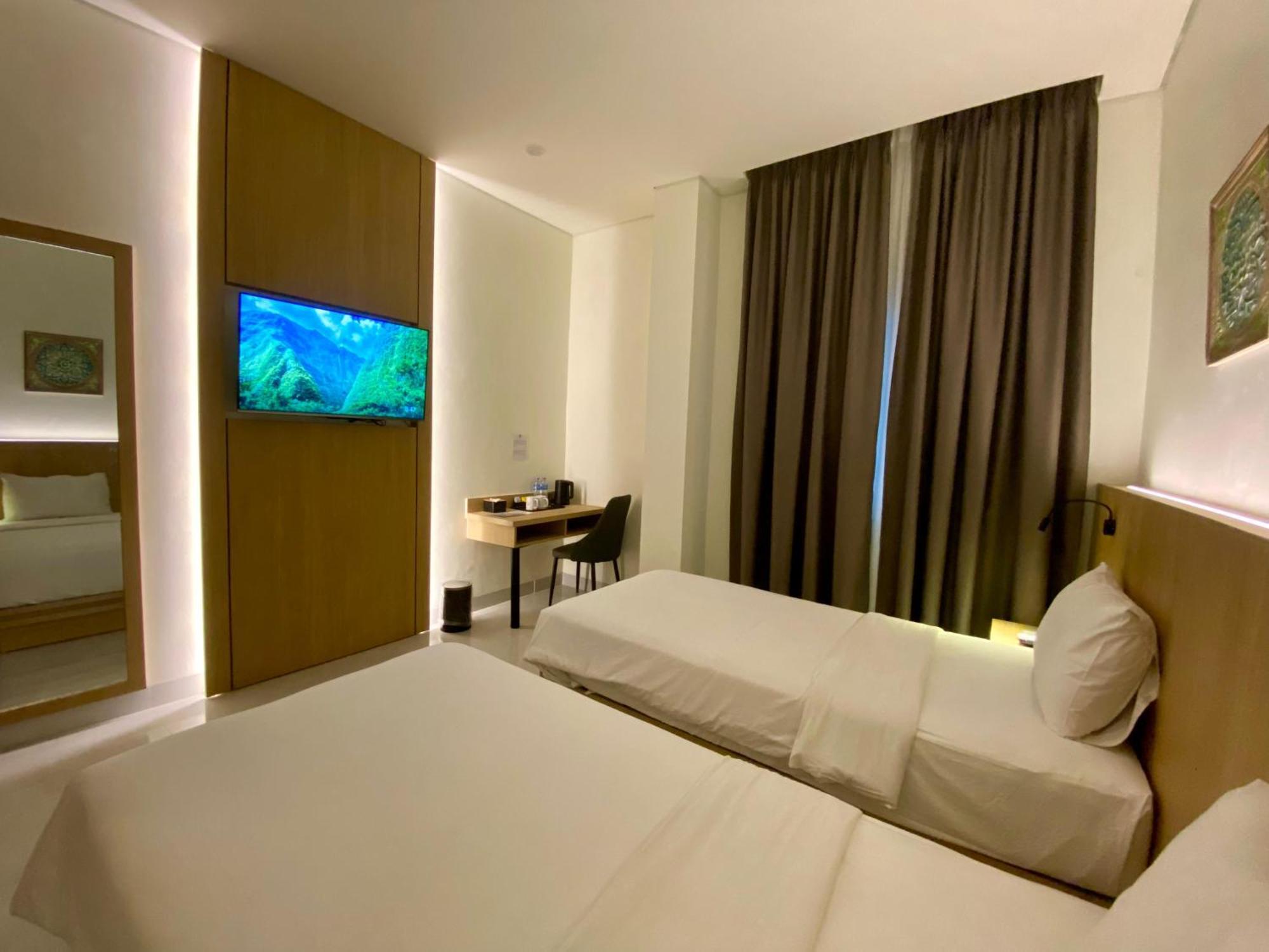 Opi Indah Hotel Palembang Luaran gambar