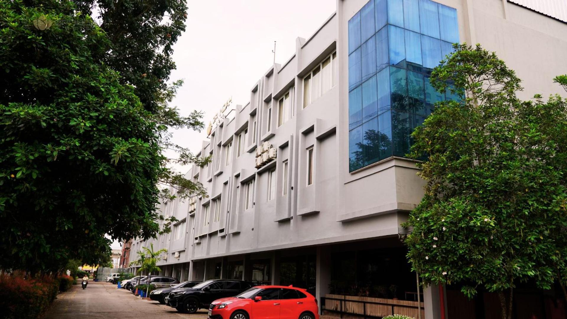 Opi Indah Hotel Palembang Luaran gambar
