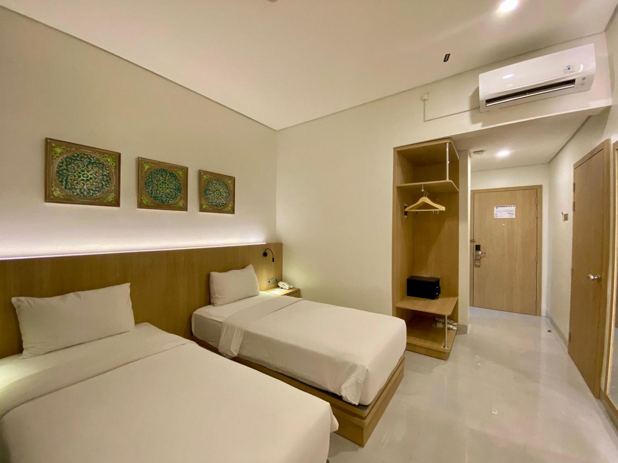 Opi Indah Hotel Palembang Luaran gambar