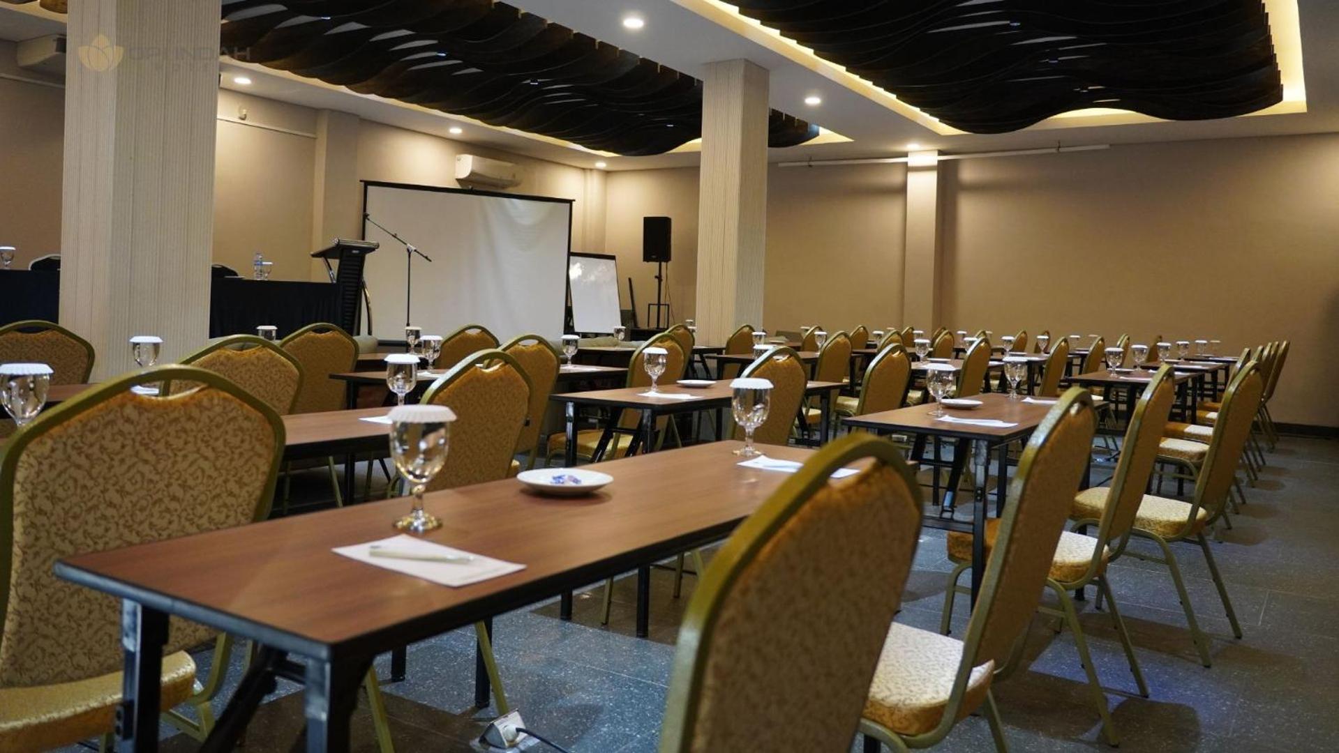 Opi Indah Hotel Palembang Luaran gambar