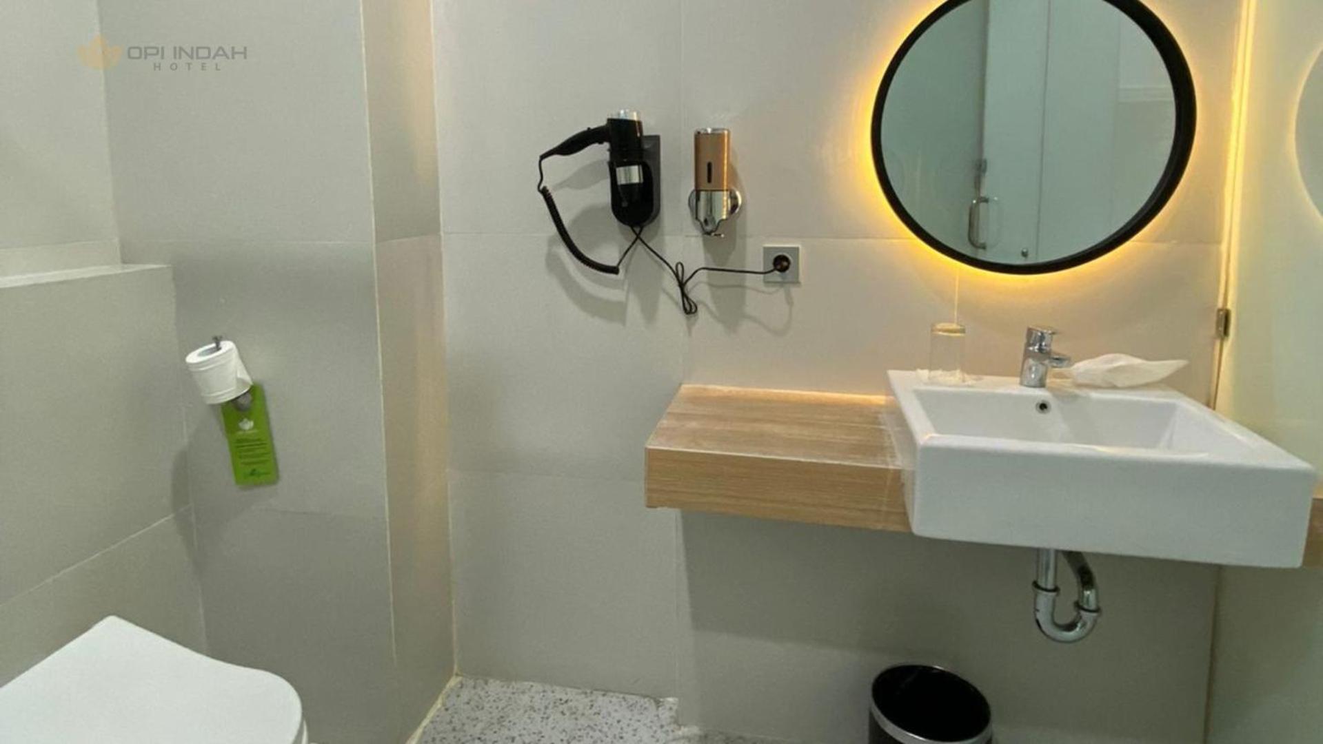 Opi Indah Hotel Palembang Luaran gambar