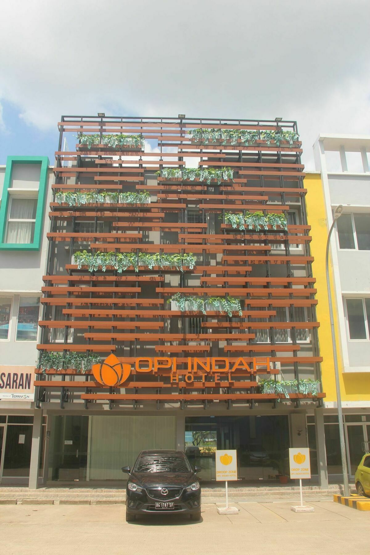 Opi Indah Hotel Palembang Luaran gambar